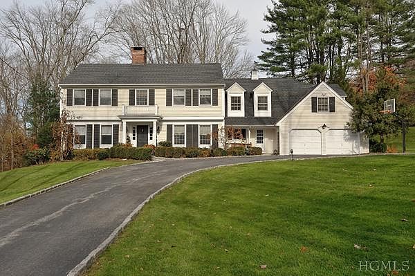 1st image of 15 Jeffrey Ln