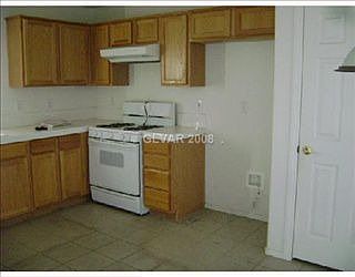 2nd image of 9622 Meridian Park Ave