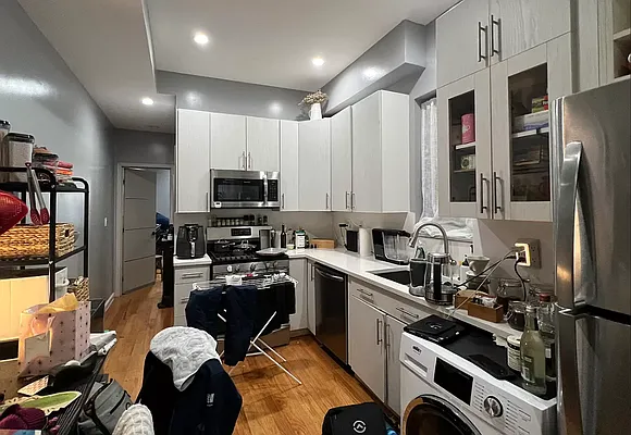 Rented by S1O Realty Group LLC | media 12