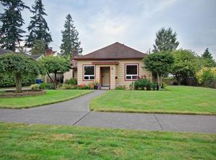 324 S Madison St, Monroe, WA 98272