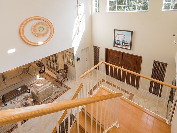 5th image of 2516 San Domingo St