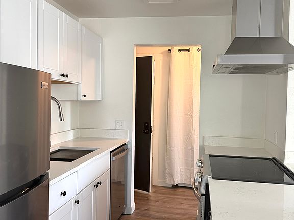 2nd image of 5220 California Ave SW APT 36