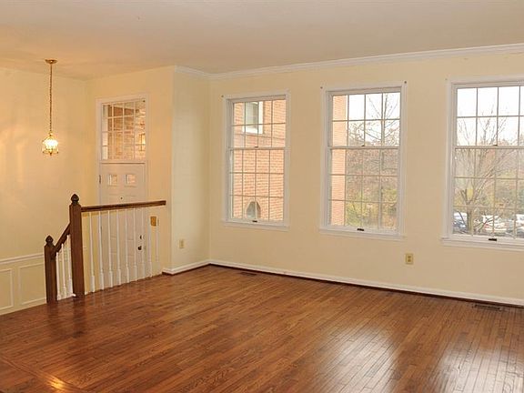 2nd image of 6176 Darleon Pl