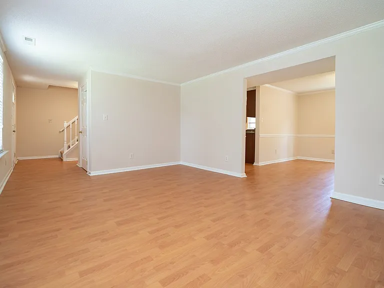 5520 Lacy Rd — Photo 5