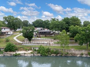 2810 Harber Loop Dr, Grove, OK 74344