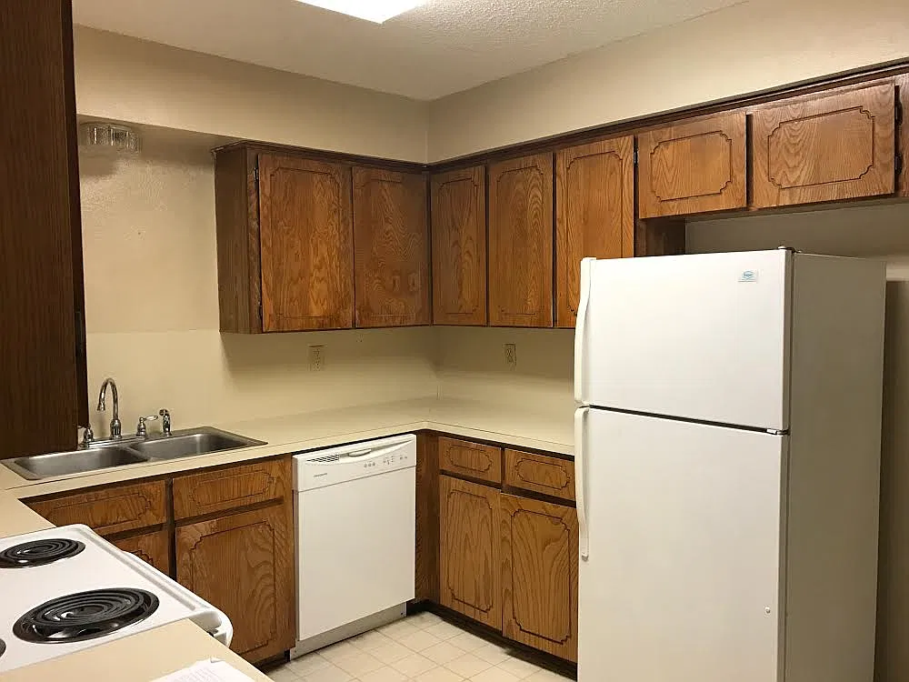 2 bed, 1.5 bath, 1064 sqft, $1,145 — Photo 3