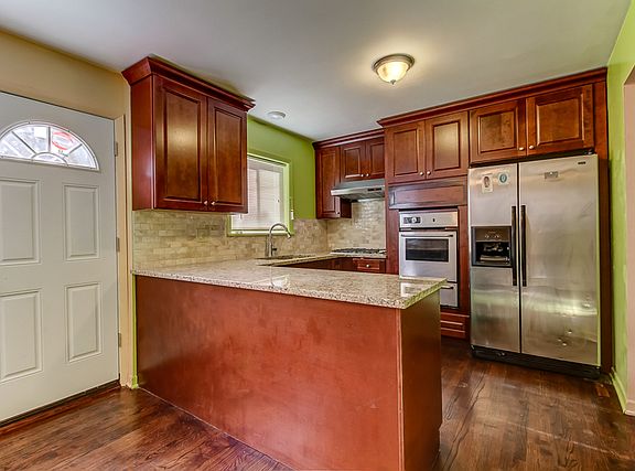 5th image of 4216 N Kedvale Ave APT E