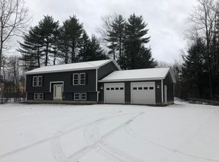 9 Starkey Ridge Rd, China, ME 04358
