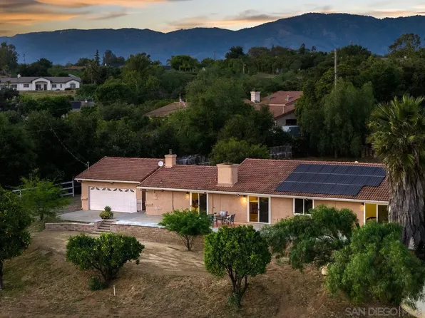 28953 The Yellow Brick Rd, Valley Center, CA 92082