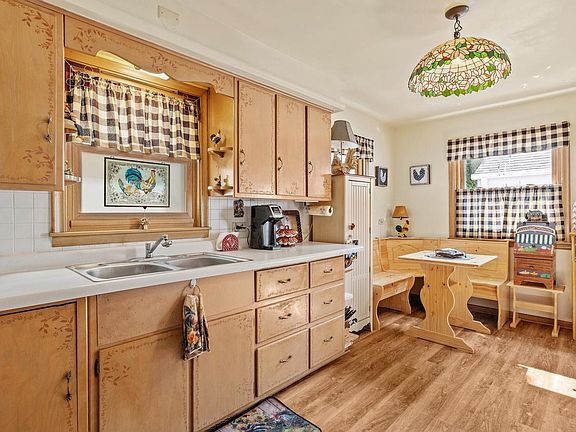 3rd image of 1237 Ashland AVENUE