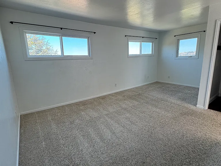 17 Arana Cir — Photo 6