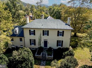 3707 Carrington Rd, Delaplane, VA 20144