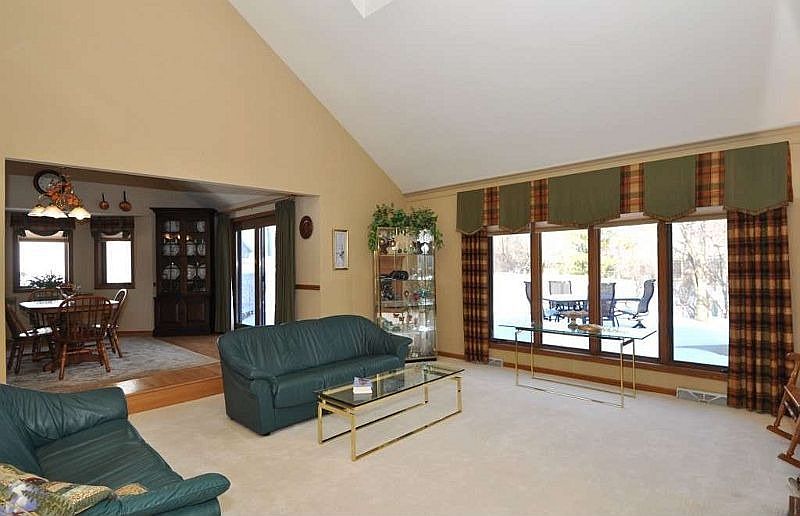 14540 W Fieldpointe Dr, New Berlin, WI 53151 Zillow