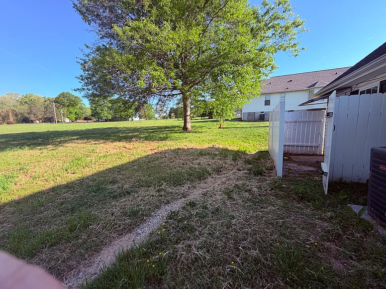 292B Fish Camp Rd #A — Photo 9