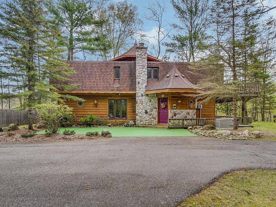 1st image of 6460 S River Hollow Dr