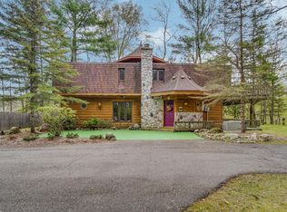 6460 S River Hollow Dr, Newaygo, MI 49337