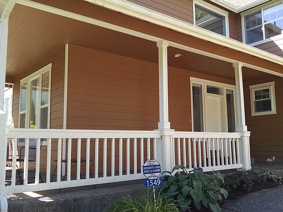 4th image of 1549 Richmond Ave