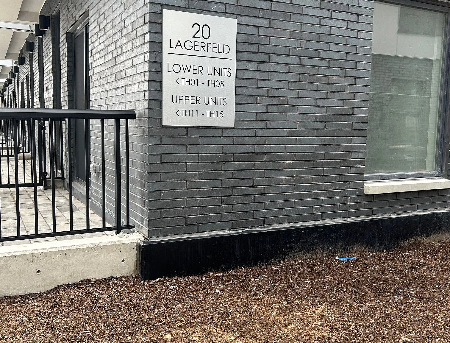 2 bed, $2,700 — Photo 2
