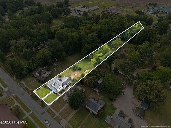 3rd image of 904 Church Street