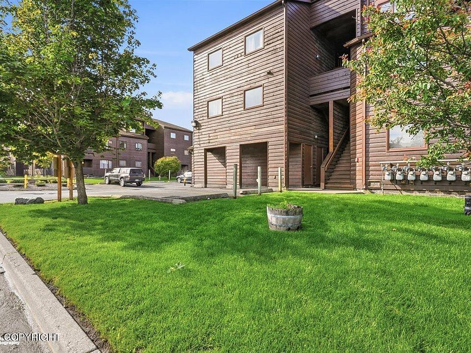 1st image of 9710 Vanguard Dr APT 86