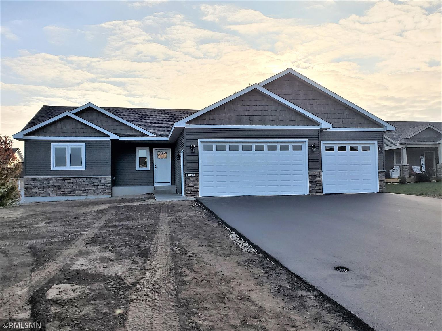 1132 Wyoming St, Roberts, WI 54023 Zillow