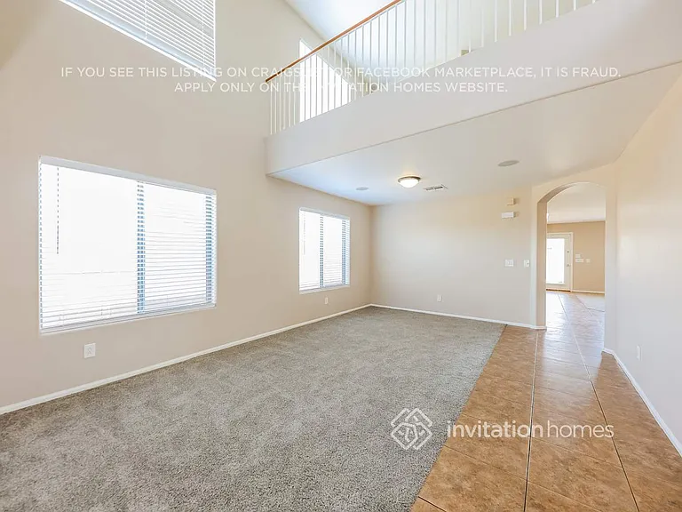 4107 S 55th Dr — Photo 4