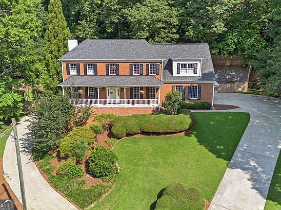 3rd image of 2031 Cliff Side Ct SE