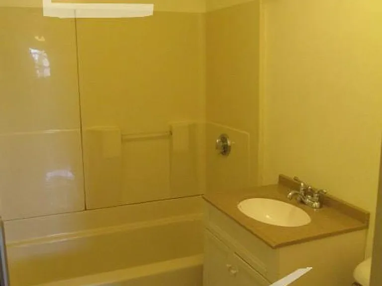 7 Donnybrook Rd #15 — Photo 7
