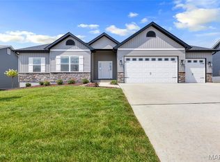 610 Woodway Ct, Wentzville, MO 63385