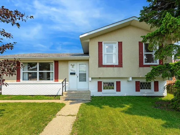 14243 83rd St NW, Edmonton, AB T5E 2X8