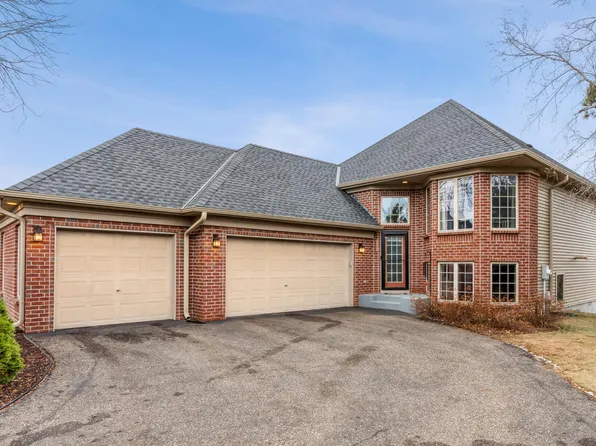 1908 Stonepine Ave, Hudson, WI 54016