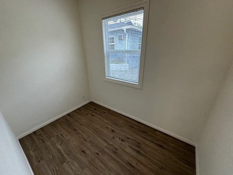 2014 N Parish Pl #2018 — Photo 29