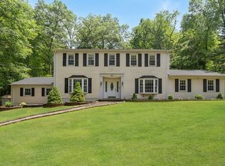 68 Briarwood Ave, Norwood, NJ 07648