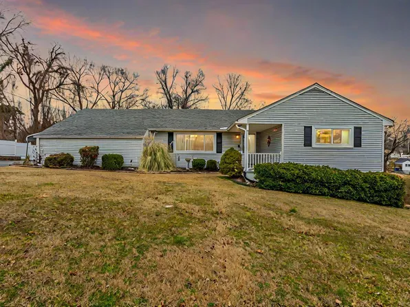 3780 Morton Dr, Chattanooga, TN 37415