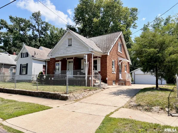 2112 W Millman St, Peoria, IL 61605