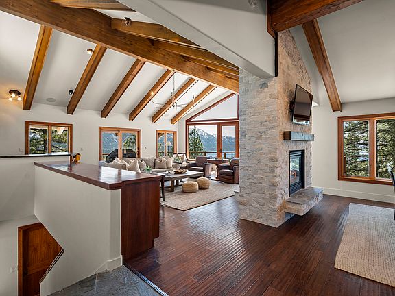 3rd image of 751 Tyner Way