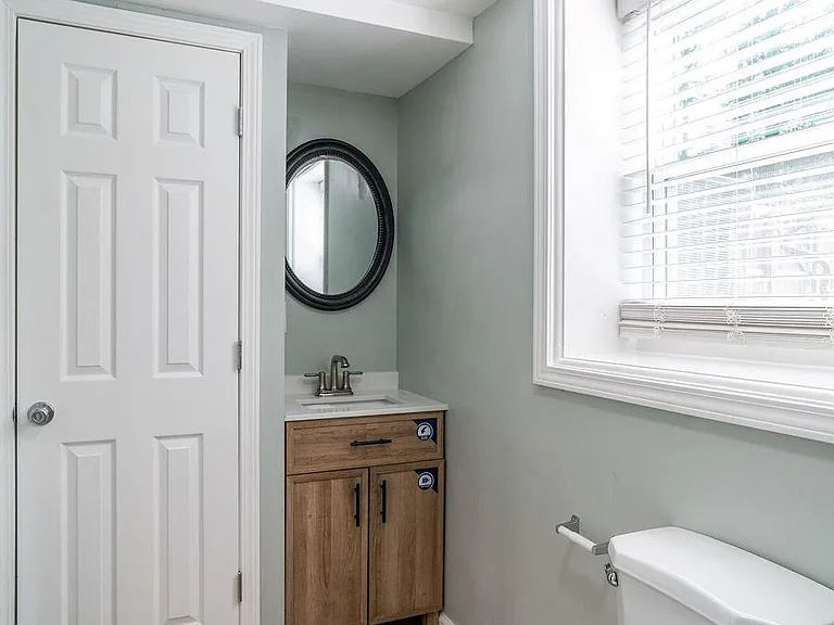 2331 Robin Ln SE — Photo 24