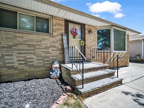 2nd image of 4729 Fairway Dr
