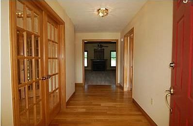 3rd image of 2383 Milligan Grv