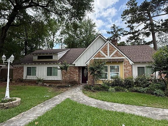 2nd image of 25511 Many Oak Dr