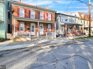 62 S East St, Spring Grove, PA 17362