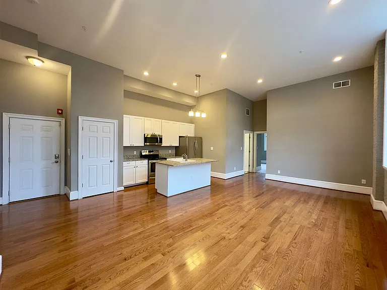 Apartment Units in Downtown, Baltimore, MD! — Photo 29