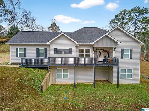 2nd image of 227 Holli Ln