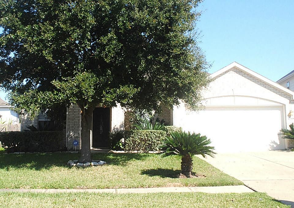 1st image of 21606 Oakbridge Park Ln