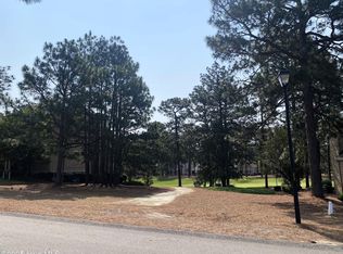 130 Cochrane Castle Cir, Southern Pines, NC 28374