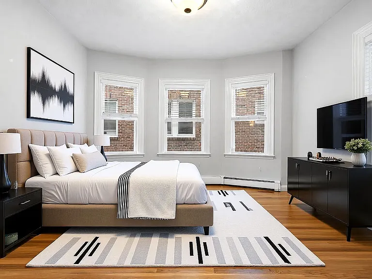 1439 Cambridge St #3A — Photo 4