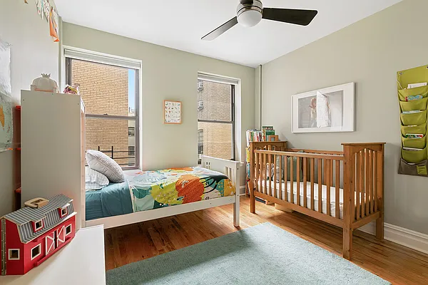 Sold by Compass | media 23