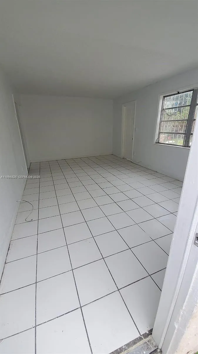 Building Photo - 2980 NW 91st St #1