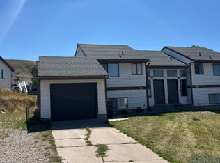 149 Simpson Ave, Evanston, WY 82930