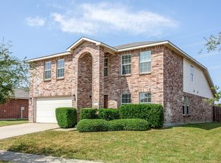 6524 Wellston Ln, Denton, TX 76210